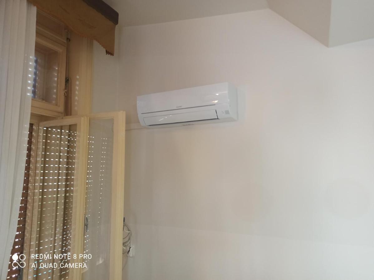 Studio Apartman Lea Pula Exterior photo